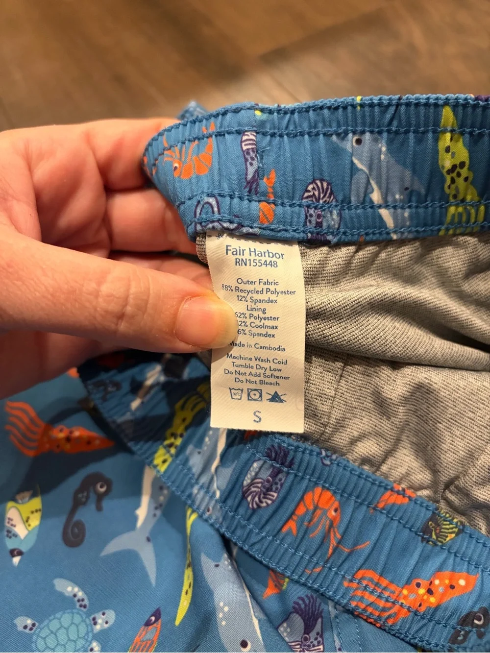 Fair Harbor Reef Friends Swim Trunks Boys Small